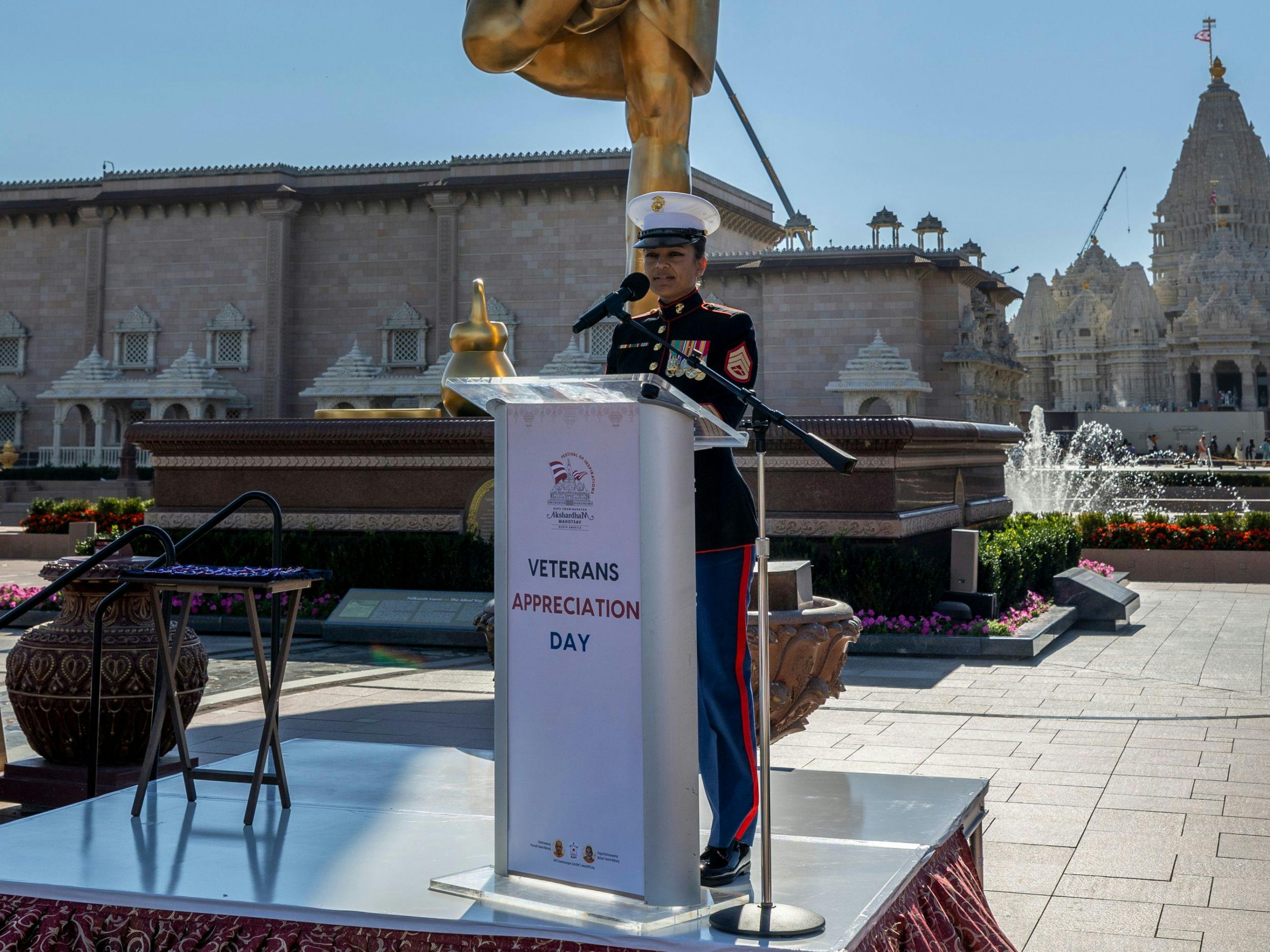 BAPS Swaminarayan Akshardham Shines Spotlight on Heroes: Veterans’ Commemoration Event